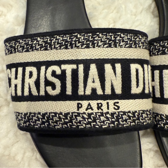 Dior Black Dway Sandals Slides🖤 - Picture 5 of 7